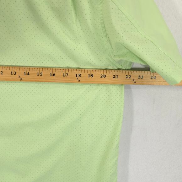 HUK Shirt Mens M Light Green Outdoor Vented Performance Short Sleeve Button Down - Picture 4 of 12